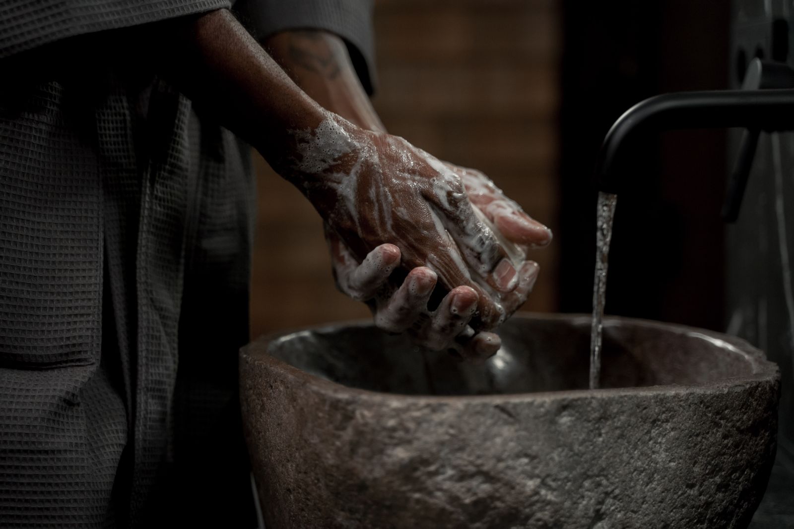 chlorinated lime handwashing basin